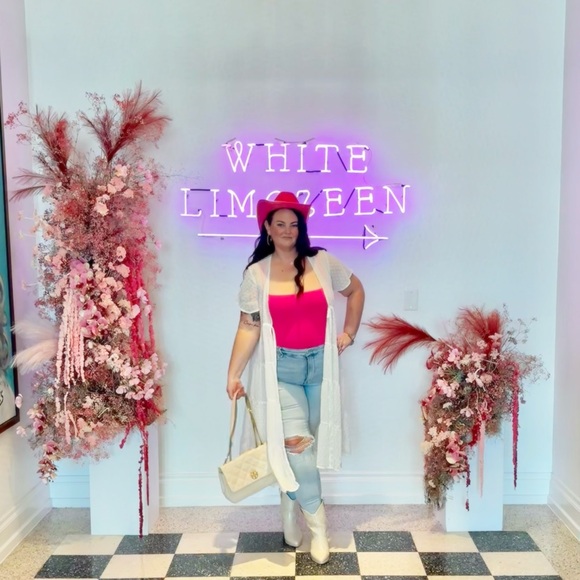 Meet your Posher, Heather - Picture 2 of 8